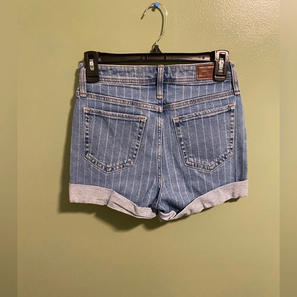 3 pack-Hollister Women's Denim Shorts - Dark Blue - Picture 5 of 10